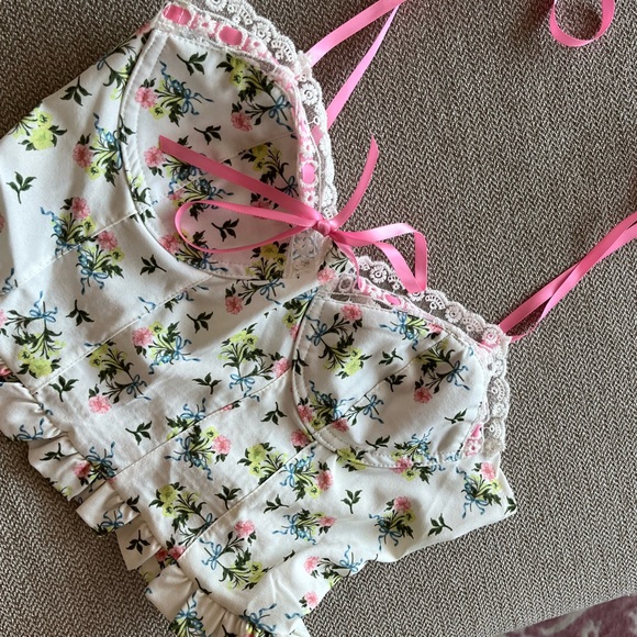 Spring Breath Floral Corset Ribbon Strap Cami🩷🌸 - Picture 4 of 5